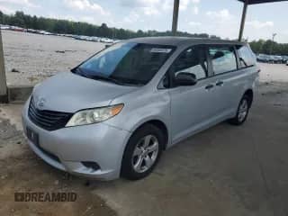 2014 Toyota Sienna L with VIN 5TDZK3DC0ES513289, listed as a Copart auction lot 69385975 with 340,709 mi miles and Clean title. Bid and sale history available at DreamBid. Image 1.