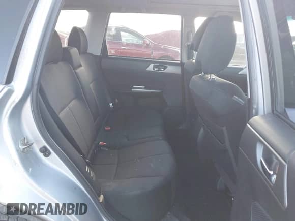 2012 Subaru Forester X Premium z VIN JF2SHADC7CH460727, wystawiony jako IAAI lot #43337416 z przebiegiem 212 232 mil mil oraz . Historia ofert i sprzedaży dostępna na DreamBid. Obrazek 8.