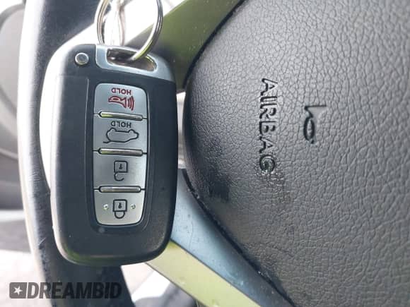 2017 Hyundai Veloster with VIN KMHTC6ADXHU318331, listed as a IAAI auction lot 41588356 with 48,282 mi miles and . Bid and sale history available at DreamBid. Image 11.