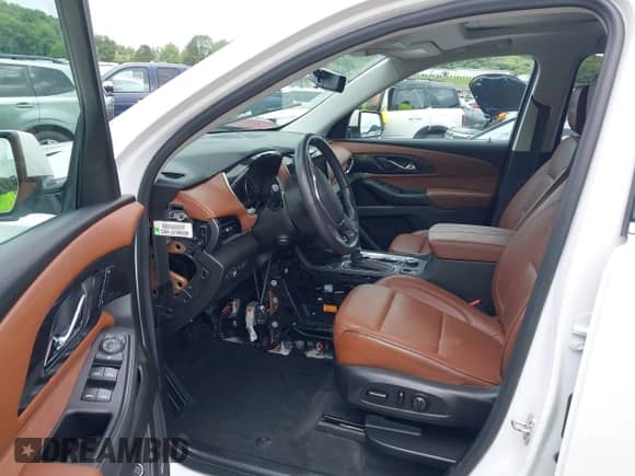 2021 Chevrolet Traverse High Country z VIN 1GNEVNKW9MJ106508, wystawiony jako IAAI lot #42656271 z przebiegiem 44 439 mil mil oraz . Historia ofert i sprzedaży dostępna na DreamBid. Obrazek 6.