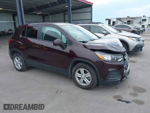 2020 Chevrolet Trax LS с VIN KL7CJKSB0LB352733, выставлен на аукционе IAAI как лот 42771696 с пробегом 45 674 миль миль и . История ставок и продаж доступна на DreamBid. Изображение 1.