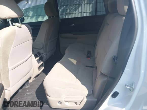 2021 Honda Pilot EX z VIN 5FNYF6H38MB072297, wystawiony jako IAAI lot #42561276 z przebiegiem 119 172 mil mil oraz . Historia ofert i sprzedaży dostępna na DreamBid. Obrazek 8.