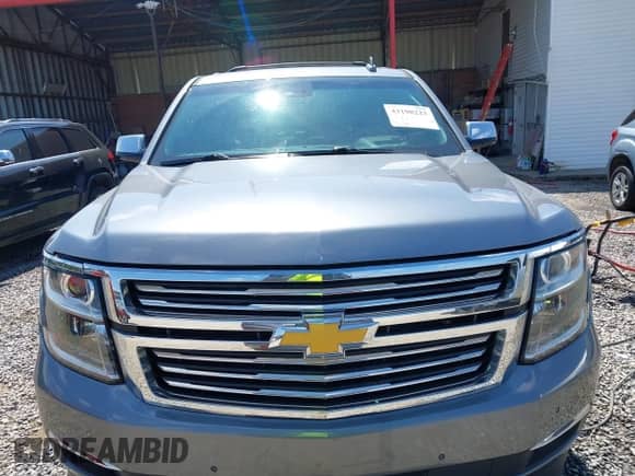 2018 Chevrolet Tahoe Premier с VIN 1GNSKCKC3JR170241, выставлен на аукционе IAAI как лот 43198223 с пробегом 155 281 миль миль и . История ставок и продаж доступна на DreamBid. Изображение 12.