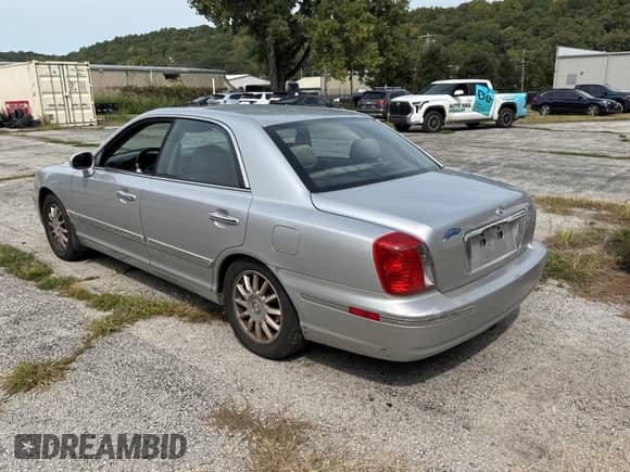 2004 Hyundai XG с VIN KMHFU45E74A326240, выставлен на аукционе Copart как лот 80498525 с пробегом 158 482 миль миль и Чистый • Clean title. История ставок и продаж доступна на DreamBid. Изображение 3.