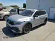 2022 Volkswagen Tiguan SE R-Line Black с VIN 3VVCB7AX8NM059816, выставлен на аукционе Copart как лот 67644345 с пробегом 69 898 миль миль и Списание • Salvage title. История ставок и продаж доступна на DreamBid. Изображение 1.