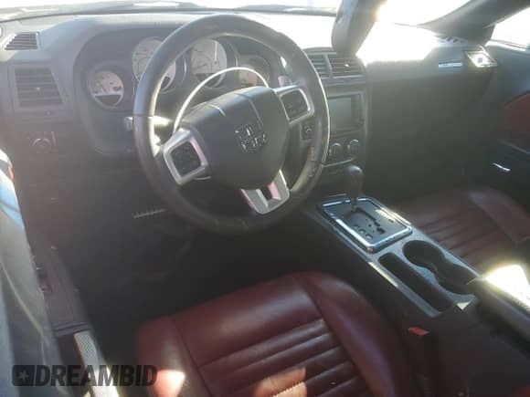 2014 Dodge Challenger R/T Plus with VIN 2C3CDYBT4EH154046, listed as a Copart auction lot 44773895 with 137,685 mi miles and Salvage title. Bid and sale history available at DreamBid. Image 8.