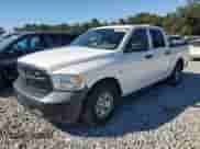 2020 Ram 1500 Tradesman z VIN 3C6RR6KT6LG219088, wystawiony jako Copart lot #85924335 z przebiegiem 113 686 mil mil oraz Czysty tytuł • Clean title. Historia ofert i sprzedaży dostępna na DreamBid. Obrazek 1.