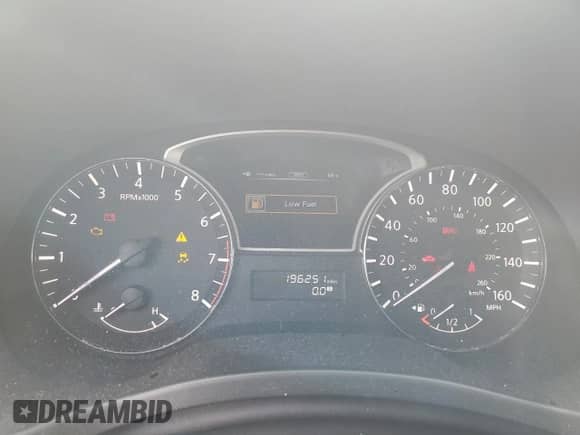 2013 Nissan Pathfinder SV with VIN 5N1AR2MM0DC602058, listed as a Copart auction lot 82445415 with 196,251 mi miles and Clean title. Bid and sale history available at DreamBid. Image 9.