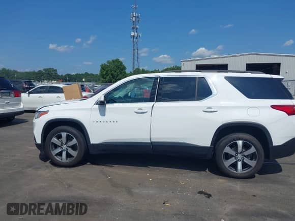 2021 Chevrolet Traverse LT с VIN 1GNERHKW9MJ151812, выставлен на аукционе IAAI как лот 42608579 с пробегом 80 491 миль миль и . История ставок и продаж доступна на DreamBid. Изображение 14.