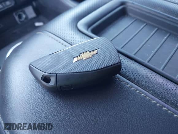 2021 Chevrolet Tahoe Premier с VIN 1GNSKSKDXMR195984, выставлен на аукционе IAAI как лот 42528305 с пробегом 89 925 миль миль и . История ставок и продаж доступна на DreamBid. Изображение 11.