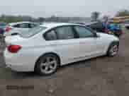 2014 BMW 3 Series 328i xDrive с VIN WBA3B3C50EJ981431, выставлен на аукционе Copart как лот 86291635 с пробегом 69 337 миль миль и Списание • Salvage title. История ставок и продаж доступна на DreamBid. Изображение 3.