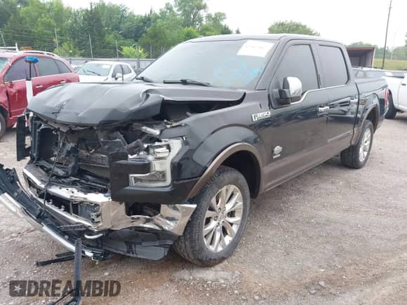 2015 Ford F-150 XLT z VIN 1FTEW1EGXFFB90251, wystawiony jako IAAI lot #42312917 z przebiegiem 136 503 mil mil oraz . Historia ofert i sprzedaży dostępna na DreamBid. Obrazek 17.