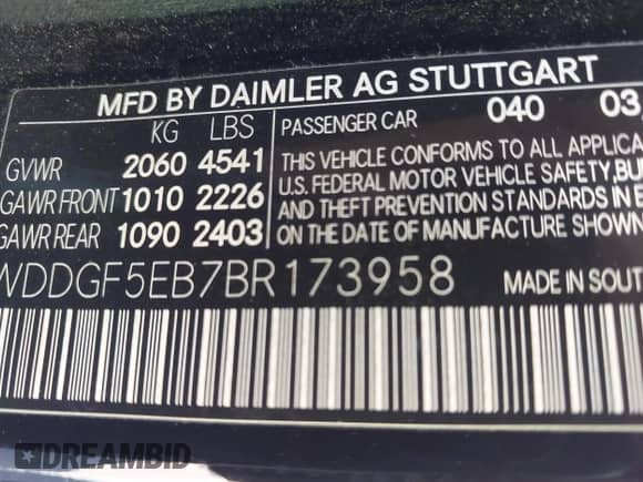 2011 Mercedes-Benz C 300 Sport z VIN WDDGF5EB7BR173958, wystawiony jako IAAI lot #43255590 z przebiegiem 97 939 mil mil oraz . Historia ofert i sprzedaży dostępna na DreamBid. Obrazek 9.