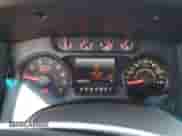 2014 Ford F-150 SVT Raptor z VIN 1FTFW1R66EFB72852, wystawiony jako Copart lot #69476415 z przebiegiem 149 819 mil mil oraz Szkoda całkowita • Salvage title. Historia ofert i sprzedaży dostępna na DreamBid. Obrazek 9.