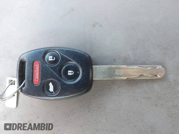 2015 Honda Pilot SE with VIN 5FNYF3H33FB009416, listed as a IAAI auction lot 43137023 with 231,984 mi miles and . Bid and sale history available at DreamBid. Image 11.