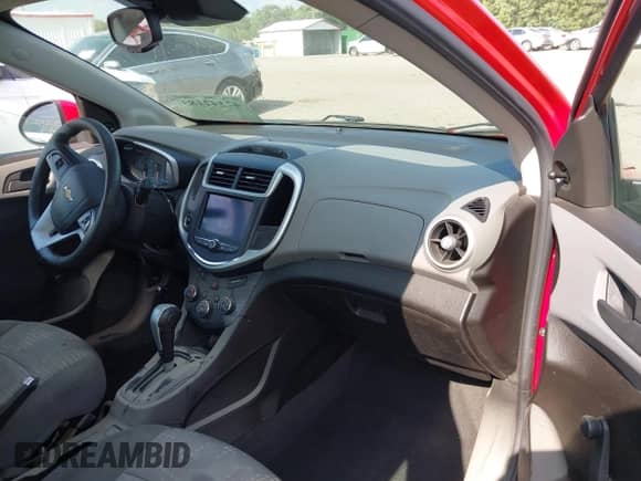 2020 Chevrolet Sonic LT with VIN 1G1JG6SB3L4131561, listed as a IAAI auction lot 42542183 with 84,570 mi miles and . Bid and sale history available at DreamBid. Image 5.