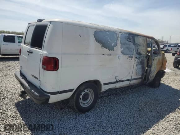 1998 Dodge RAM with VIN 2B7HB11Y2WK107727, listed as a Copart auction lot 50552125 with Not provided miles and Non repairable. Bid and sale history available at DreamBid. Image 3.
