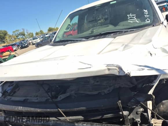 2022 Ford F-150 XL z VIN 1FTFX1E56NKE10474, wystawiony jako IAAI lot #43610339 z przebiegiem 42 801 mil mil oraz . Historia ofert i sprzedaży dostępna na DreamBid. Obrazek 30.