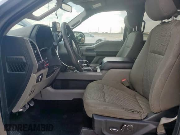 2018 Ford F-150 XL с VIN 1FTEW1CG9JKF53626, выставлен на аукционе Copart как лот 81393795 с пробегом 164 106 миль миль и Чистый • Clean title. История ставок и продаж доступна на DreamBid. Изображение 7.