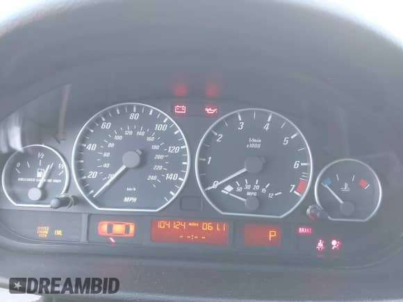 2004 BMW 3 Series 330Ci with VIN WBABW53434PL42278, listed as a IAAI auction lot 43476815 with 104,124 mi miles and . Bid and sale history available at DreamBid. Image 7.