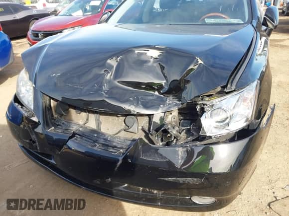 2007 Lexus ES 330 z VIN JTHBJ46G972058252, wystawiony jako IAAI lot #43426803 z przebiegiem 118 587 mil mil oraz . Historia ofert i sprzedaży dostępna na DreamBid. Obrazek 6.