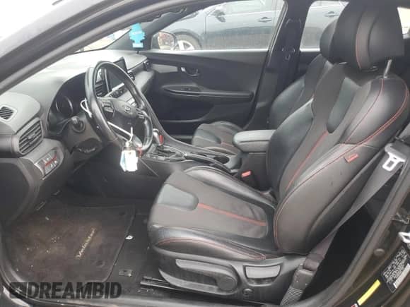 2019 Hyundai Veloster Turbo z VIN KMHTH6AB1KU008267, wystawiony jako Copart lot #66480505 z przebiegiem 130 768 mil mil oraz Szkoda całkowita • Salvage title. Historia ofert i sprzedaży dostępna na DreamBid. Obrazek 7.