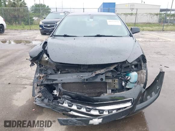 2010 Chevrolet Malibu 1LT с VIN 1G1ZC5EB0AF304104, выставлен на аукционе IAAI как лот 41952854 с пробегом Не указан миль и . История ставок и продаж доступна на DreamBid. Изображение 6.