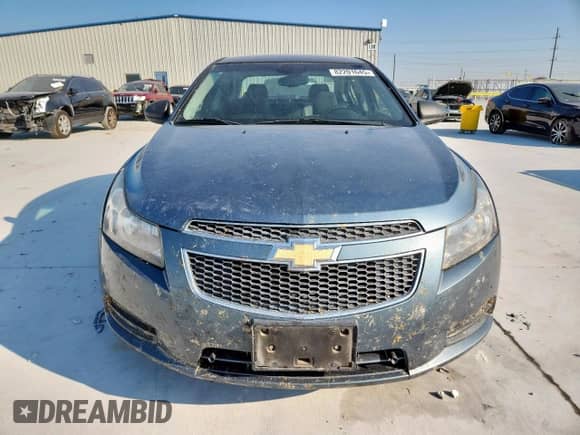 2012 Chevrolet Cruze LS с VIN 1G1PC5SH8C7243341, выставлен на аукционе Copart как лот 82201645 с пробегом 136 049 миль миль и Списание • Salvage title. История ставок и продаж доступна на DreamBid. Изображение 5.