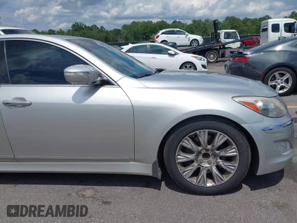 2012 Hyundai Genesis 4.6L с VIN KMHGC4DF0CU206780, выставлен на аукционе IAAI как лот 42646622 с пробегом 150 637 миль миль и . История ставок и продаж доступна на DreamBid. Изображение 12.