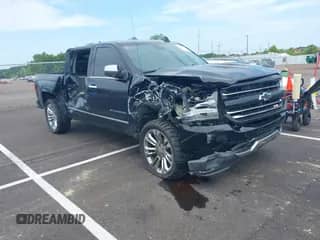 2018 Chevrolet Silverado 1500 LTZ z VIN 3GCUKSEJ1JG197248, wystawiony jako IAAI lot #42683049 z przebiegiem 139 886 mil mil oraz . Historia ofert i sprzedaży dostępna na DreamBid. Obrazek 1.
