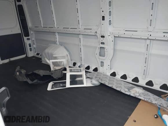 2022 Ram ProMaster Cargo с VIN 3C6MRVJG0NE114778, выставлен на аукционе IAAI как лот 41189052 с пробегом 30 371 миль миль и . История ставок и продаж доступна на DreamBid. Изображение 8.