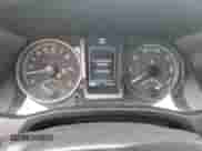 2022 Toyota Tacoma SR z VIN 3TYSZ5AN6NT076787, wystawiony jako Copart lot #86312735 z przebiegiem 22 446 mil mil oraz Szkoda całkowita • Salvage title. Historia ofert i sprzedaży dostępna na DreamBid. Obrazek 9.
