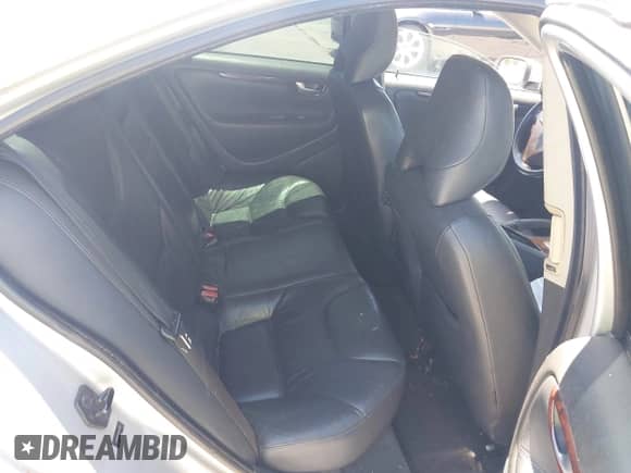 2007 Volvo S60 2.5L Turbo с VIN YV1RS592172627236, выставлен на аукционе IAAI как лот 42680586 с пробегом 161 275 миль миль и . История ставок и продаж доступна на DreamBid. Изображение 8.