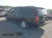 2007 Chevrolet Suburban LT with VIN 3GNFK16357G290535, listed as a IAAI auction lot 42588721 with Not provided miles and . Bid and sale history available at DreamBid. Image 3.