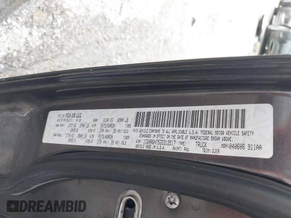 2016 Ram 1500 Laramie z VIN 1C6RR6NT5GS312517, wystawiony jako IAAI lot #42654140 z przebiegiem 296 347 mil mil oraz . Historia ofert i sprzedaży dostępna na DreamBid. Obrazek 9.