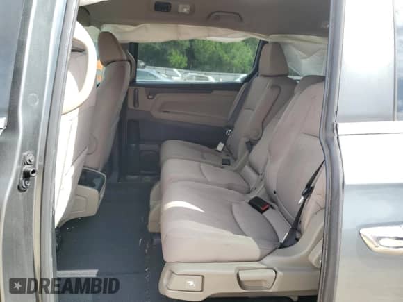 2019 Honda Odyssey EX z VIN 5FNRL6H52KB036889, wystawiony jako Copart lot #68907905 z przebiegiem Nie podano mil oraz Nie do naprawy • Non repairable. Historia ofert i sprzedaży dostępna na DreamBid. Obrazek 11.