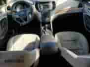 2016 Hyundai Santa Fe SE with VIN KM8SMDHF1GU163137, listed as a Copart auction lot 69074845 with 125,793 mi miles and Clean title. Bid and sale history available at DreamBid. Image 8.