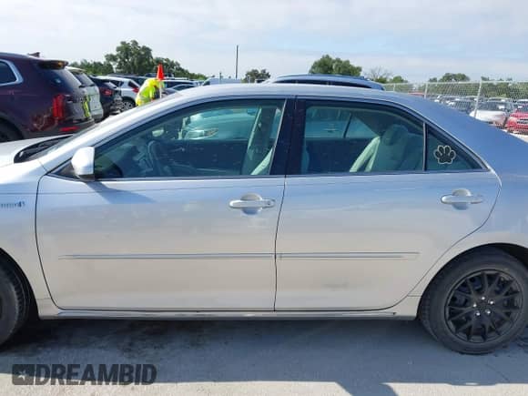 2013 Toyota Camry LE z VIN 4T1BD1FK1DU070466, wystawiony jako IAAI lot #42118169 z przebiegiem 144 680 mil mil oraz . Historia ofert i sprzedaży dostępna na DreamBid. Obrazek 15.