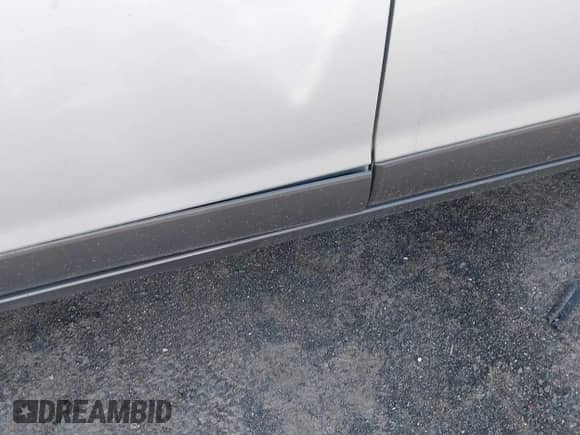 2007 Hyundai Veracruz GLS z VIN KM8NU73C17U005750, wystawiony jako IAAI lot #42100304 z przebiegiem 227 101 mil mil oraz . Historia ofert i sprzedaży dostępna na DreamBid. Obrazek 6.