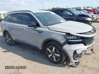 2022 Kia Sorento EX with VIN 5XYRH4LF2NG132833, listed as a IAAI auction lot 43148300 with 28,349 mi miles and . Bid and sale history available at DreamBid. Image 1.