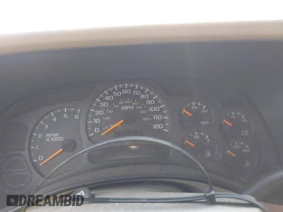2003 Chevrolet Suburban Z71 с VIN 3GNFK16T23G325753, выставлен на аукционе IAAI как лот 42409253 с пробегом 247 494 миль миль и . История ставок и продаж доступна на DreamBid. Изображение 7.