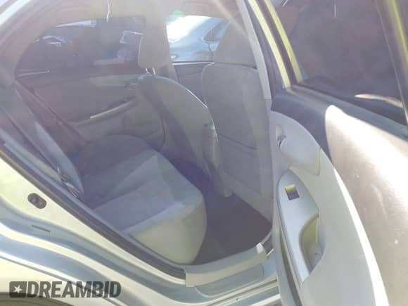 2011 Toyota Corolla S с VIN 2T1BU4EEXBC605225, выставлен на аукционе IAAI как лот 43126256 с пробегом 134 565 миль миль и . История ставок и продаж доступна на DreamBid. Изображение 8.