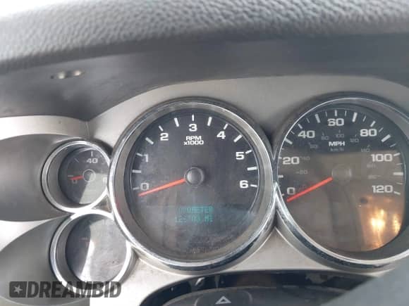 2011 Chevrolet Silverado 1500 LT with VIN 3GCPCSE09BG285371, listed as a IAAI auction lot 43215403 with 126,703 mi miles and . Bid and sale history available at DreamBid. Image 7.