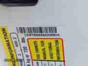 2006 Ford Mustang Standard z VIN 1ZVFT80NX65200615, wystawiony jako IAAI lot #43376615 z przebiegiem 145 634 mil mil oraz . Historia ofert i sprzedaży dostępna na DreamBid. Obrazek 9.