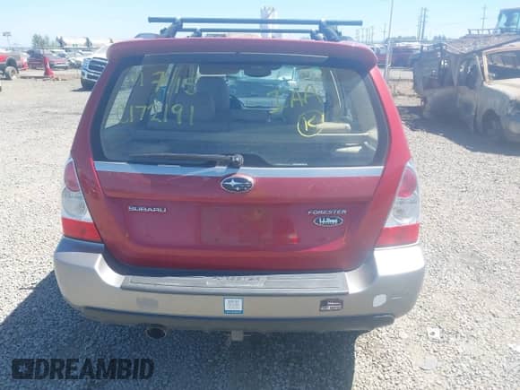 2006 Subaru Forester X L.L. Bean с VIN JF1SG676X6H708709, выставлен на аукционе IAAI как лот 42773055 с пробегом 146 135 миль миль и . История ставок и продаж доступна на DreamBid. Изображение 17.