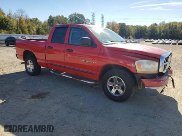 2006 Dodge 1500 ST z VIN 1D7HA18N36J242618, wystawiony jako Copart lot #80465944 z przebiegiem 163 728 mil mil oraz Czysty tytuł • Clean title. Historia ofert i sprzedaży dostępna na DreamBid. Obrazek 4.