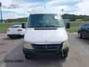 2003 Dodge Sprinter z VIN WD2YD742435496387, wystawiony jako IAAI lot #43034019 z przebiegiem 439 371 mil mil oraz . Historia ofert i sprzedaży dostępna na DreamBid. Obrazek 12.