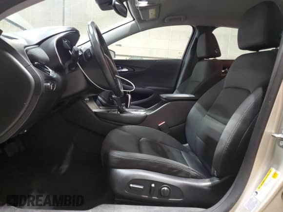 2016 Chevrolet Malibu LT z VIN 1G1ZE5ST6GF207019, wystawiony jako Copart lot #86192175 z przebiegiem 109 816 mil mil oraz Czysty tytuł • Clean title. Historia ofert i sprzedaży dostępna na DreamBid. Obrazek 7.