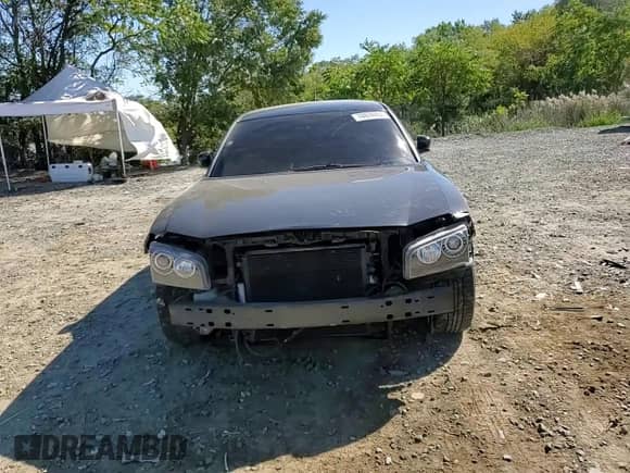 2008 Dodge Charger R/T z VIN 2B3LA53H98H236888, wystawiony jako Copart lot #74974464 z przebiegiem 226 341 mil mil oraz Szkoda całkowita • Salvage title. Historia ofert i sprzedaży dostępna na DreamBid. Obrazek 10.