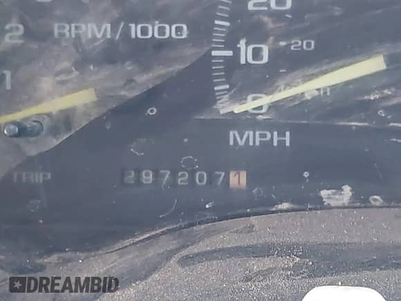 1998 GMC Sierra 1500 с VIN 1GTEC14W1WZ507575, выставлен на аукционе IAAI как лот 42174509 с пробегом 297 207 миль миль и . История ставок и продаж доступна на DreamBid. Изображение 15.